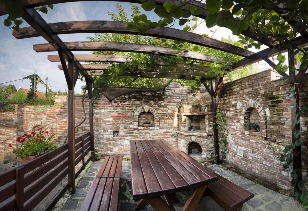 Penzion Moravsky Sommelier Valtice Luaran gambar